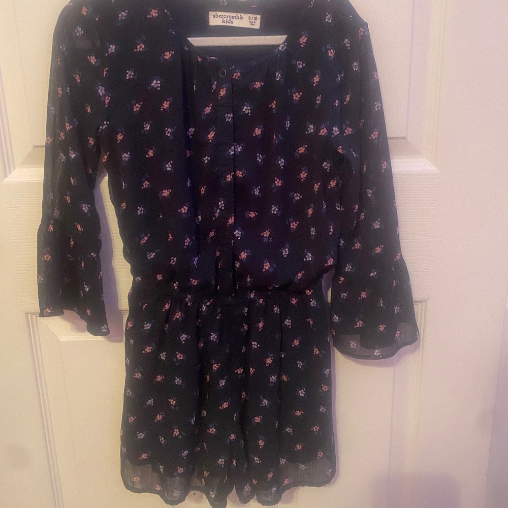 Abercrombie kids shorts romper
